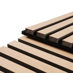 Akustikpanel i egetræsfiner 3000x520x18 mm
