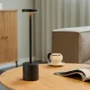 Elvis LED bordlampe sort