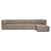 Emilia modulsofa i sand 4 moduler med højre- og venstrevendt chaiselong L: 328 X D: 158 X H: 72 cm