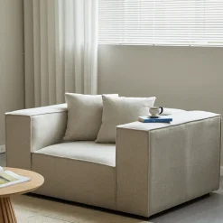 Hailey lænestol i beige L: 136 X D: 100 X H: 64 Cm