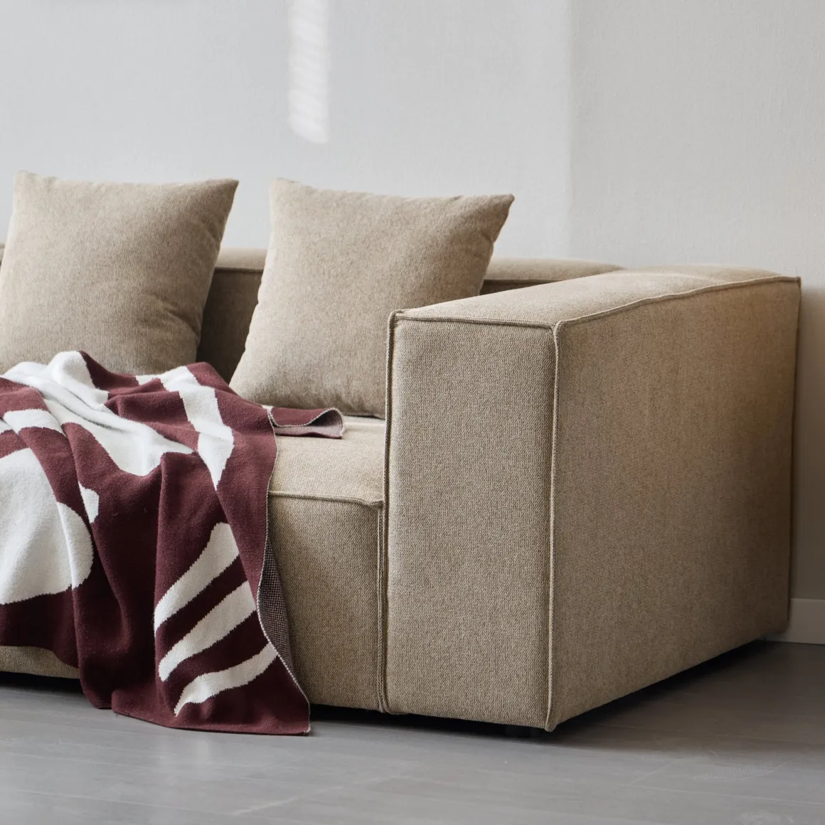 Hailey - U-sofa modulsofa i sand med 4 moduler - Venstrevendt chaiselong L: 368 X D: 247 X H: 65 cm